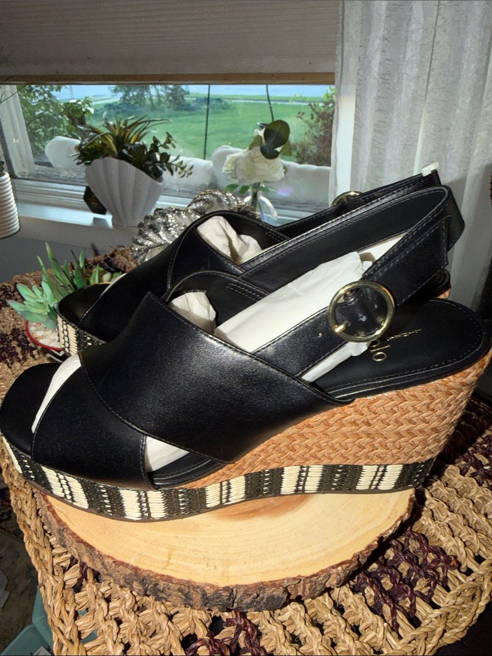 Linea Paolo Valery-L Black Leather Platform Wedge Sandals Size 9M - Picture 6 of 10